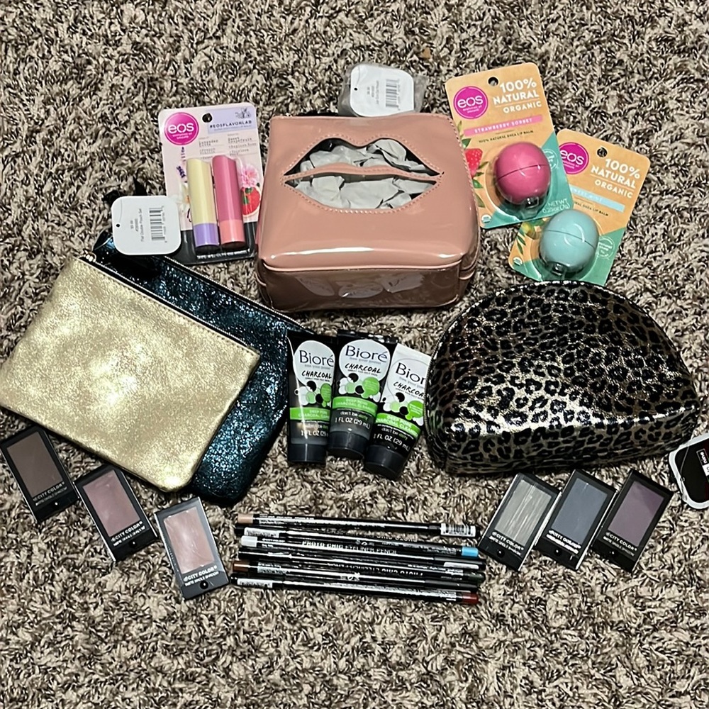 Filled cosmetic bags